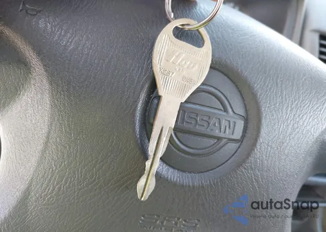 2002 Nissan Sentra Gxe z USA, uszkodzony, nr VIN 3N1CB51D42L628383